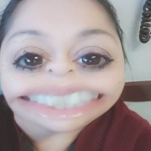 Meet your Posher, Crystal